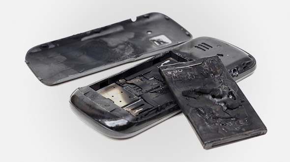 Lithium Ion battery explodes in phone